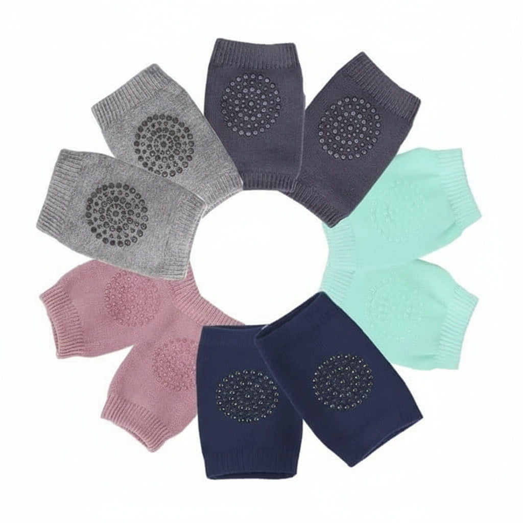 Set of six colorful pet抓板 (pet paw pads) arranged in a circle on a white background.